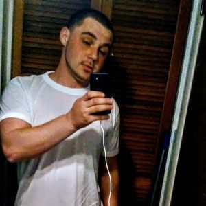 Meet your Posher, Adam